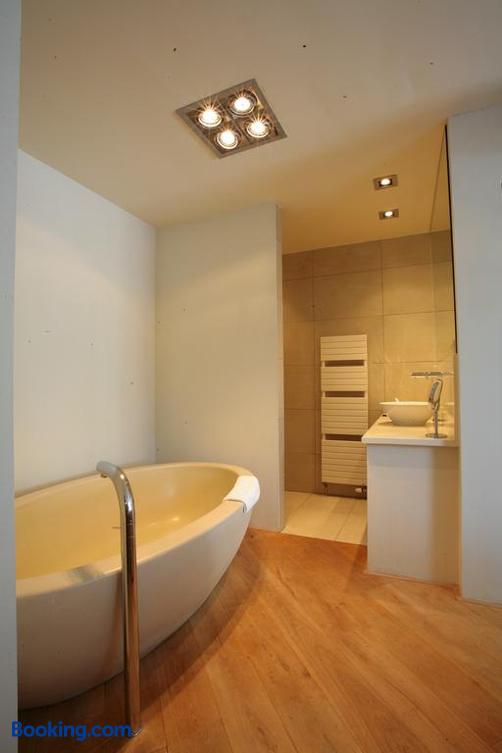Restaurant Hotel Merlet - Schoorl - Bathroom