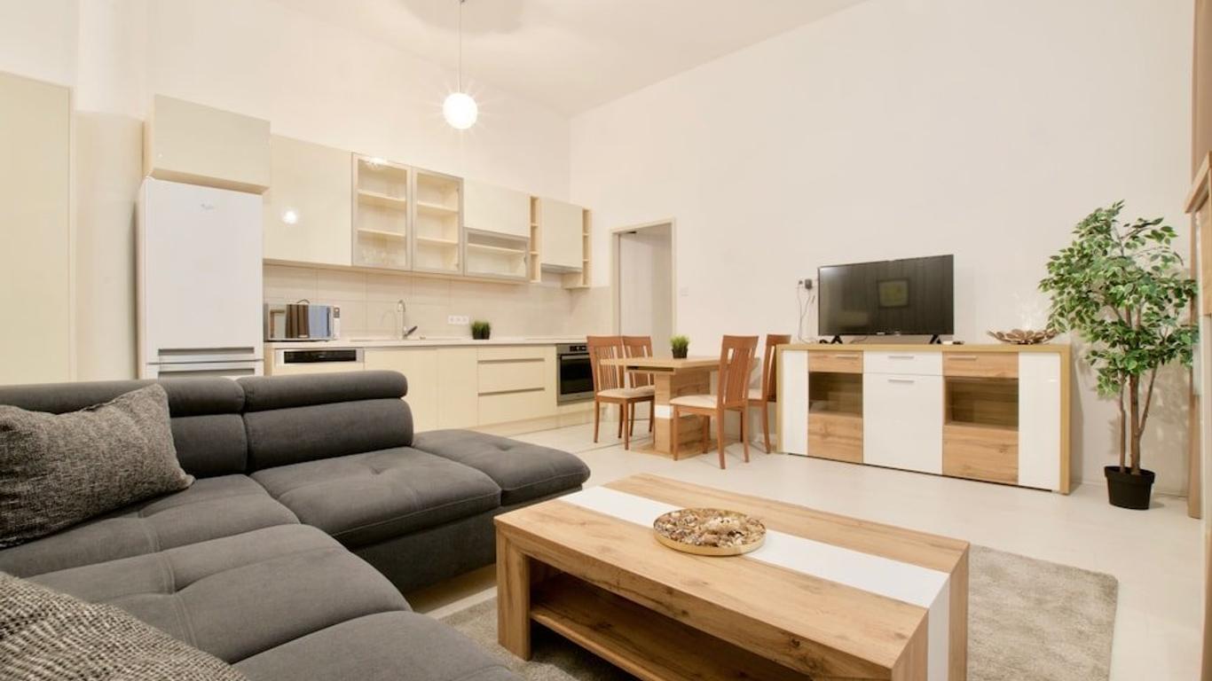 Premium Apartments by Hi5 - Elegant Suites