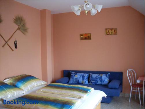 Éden Vendégház - Miskolc Tapolca - Bedroom