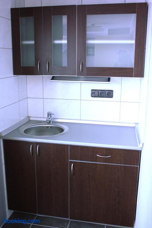 Penzion a Polocafe U Lavky - Chrudim - Kitchen