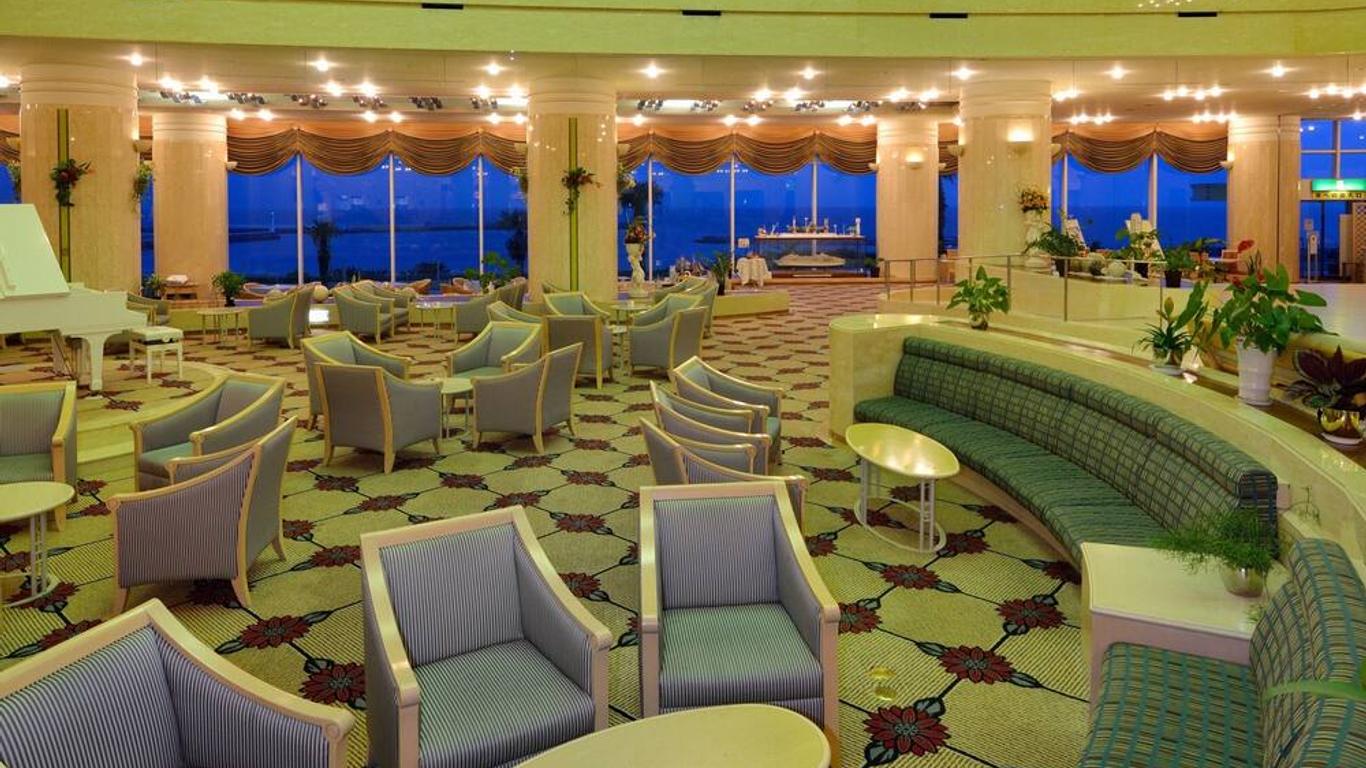 Irago Resort & Convention Hotel