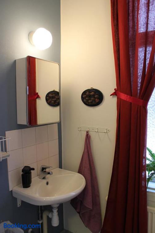 Hotell Lilla Station - Köping - Bathroom