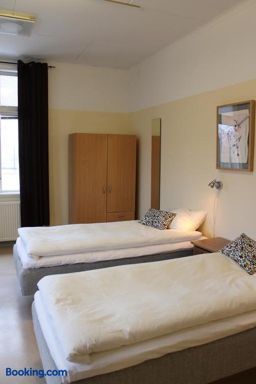 Hotell Lilla Station - Köping - Bedroom