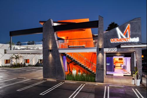 The Moment Hotel - Hollywood - Building