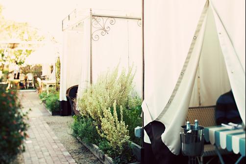 Petit Ermitage - Los Angeles - Restaurant