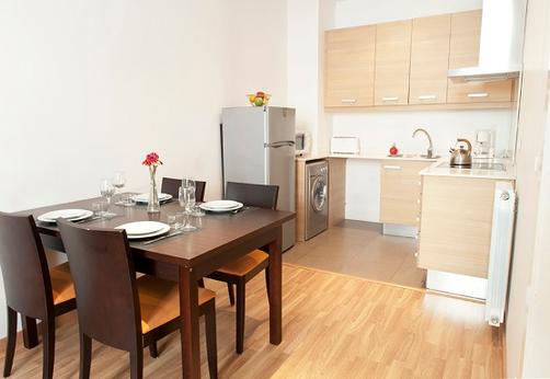 MH Apartments Liceo - Barcelona
