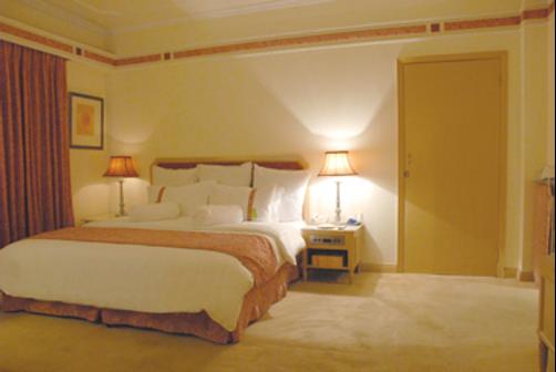 Hospitality Inn - Lahore - Bedroom