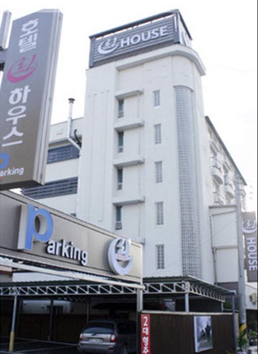 Goodstay Lynn House Hotel - Jeonju - Building