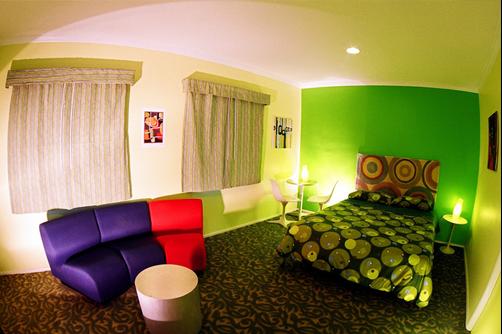 Vibe Hotel - Los Angeles - Bedroom