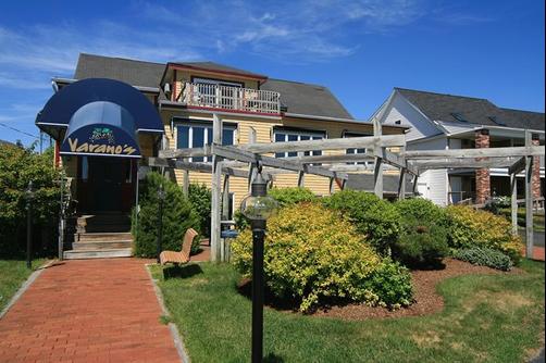 Misty Harbor Resort Motel - Wells - Building