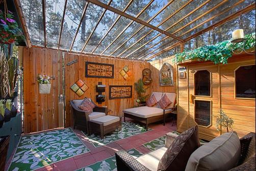 Fireside Lodge Bed and Breakfast - South Lake Tahoe - Living room