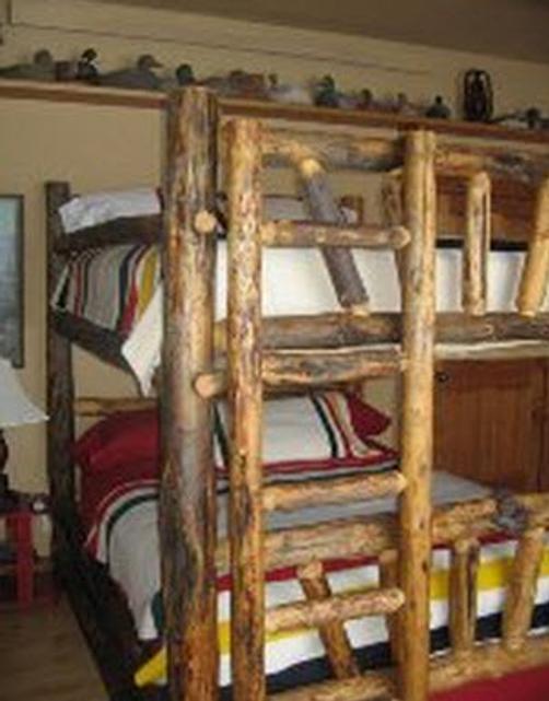 High Prairie Lodge - Whitewood - Bedroom