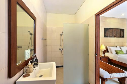 The Vie Villa - Seminyak - Bathroom