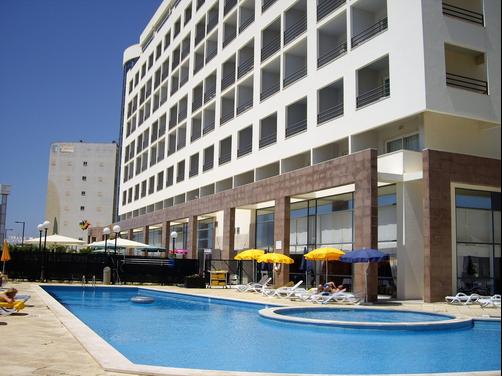 Ever Caparica Beach & Conference Hotel - Costa Caparica - Building