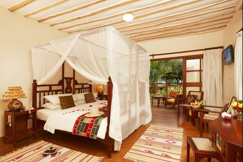 Neptune Palm Beach Boutique Resort & Spa All Inclusive - Ukunda - Bedroom