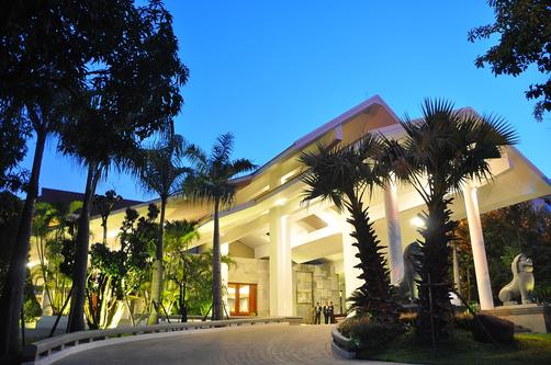 The Privilege Floor @ Borei Angkor - Siem Reap - Attractions