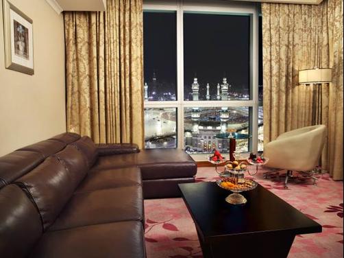 Al Marwa Rayhaan by Rotana - Makkah - Mecca - Living room