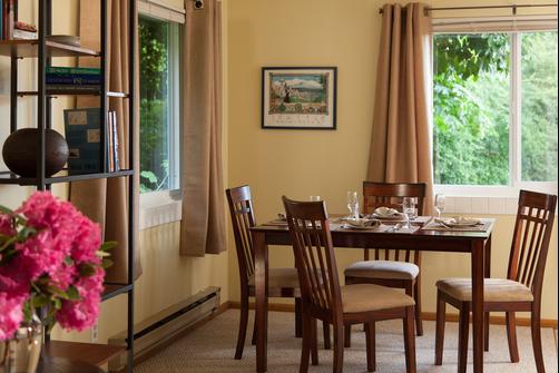 Chambered Nautilus Bed and Breakfast Inn - Seattle
