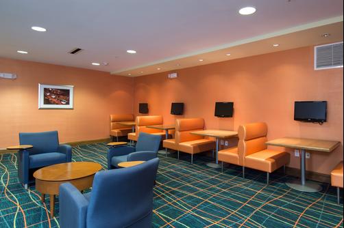 SpringHill Suites by Marriott Columbia Downtown The Vista - Columbia - Food