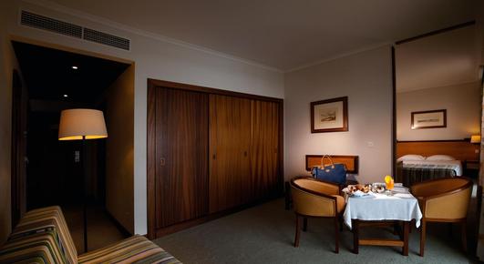 Real Bellavista Hotel & Spa - Albufeira - King bedroom