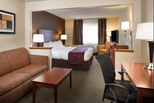 Quality Inn Sheboygan - Sheboygan - Bedroom