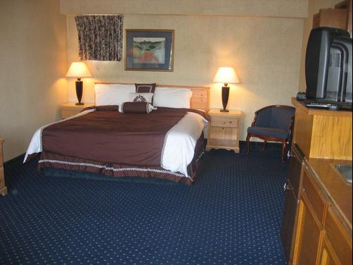 Econo Lodge - Medford - Bedroom