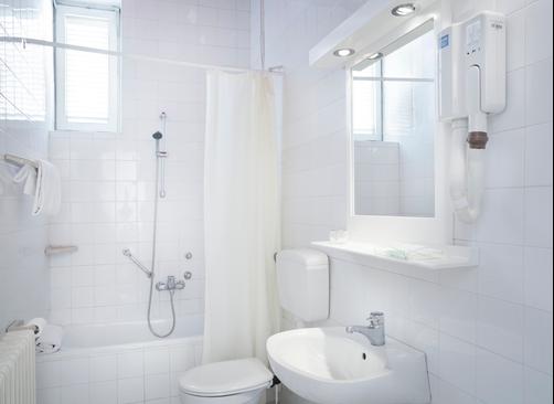 Hotel Belvedere - Opatija - Bathroom