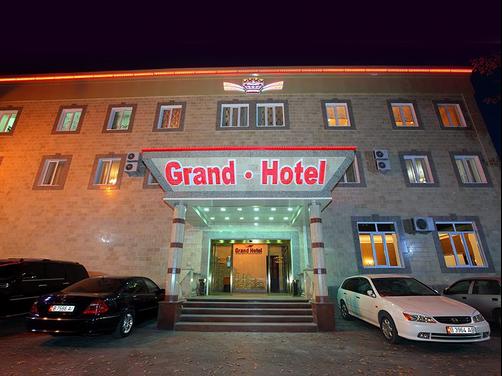 Grand Hotel - Bishkek - Building