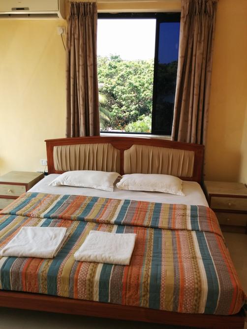 Goan Clove, Apartment Hotel - Vagator - Bed