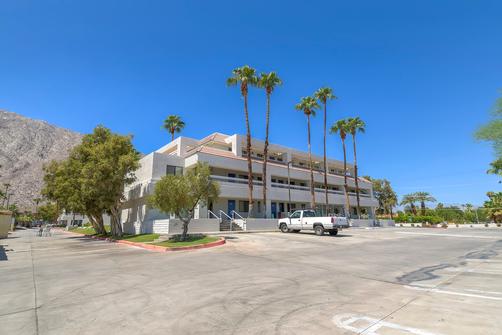 Motel 6 Palm Springs Downtown - Palm Springs - Building