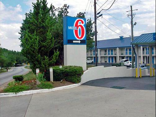 Motel 6 Atlanta GA - Atlanta - Building