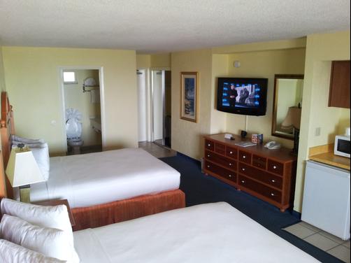 Perry's Ocean Edge Resort - Daytona Beach - Bedroom