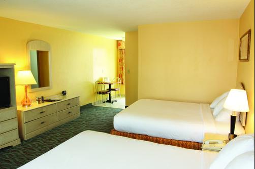 Perry's Ocean Edge Resort - Daytona Beach - Bedroom