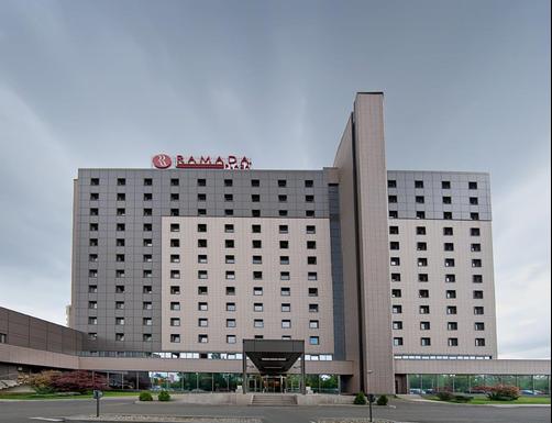 Ramada Plaza Bucharest Convention Center - Bucharest - Building
