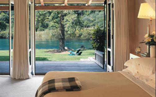 Dolphin Island - Nakorokula - Bedroom