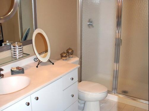 The Fisher Building - Chicago - Bathroom