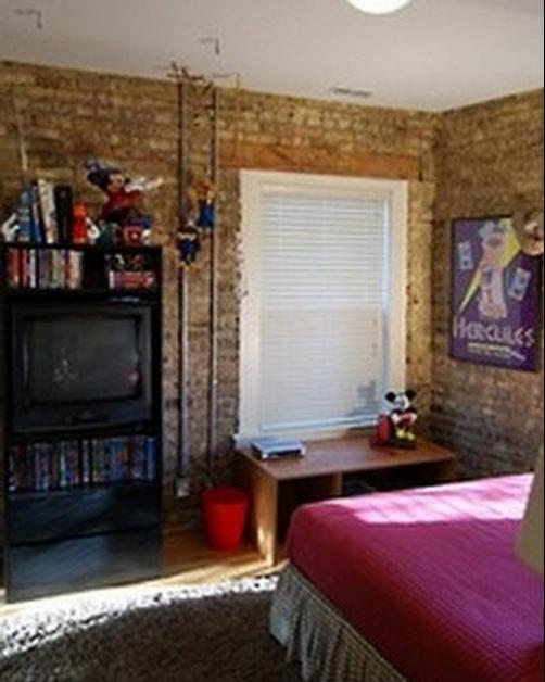 Ashland Arms Guest House - Chicago - Bed