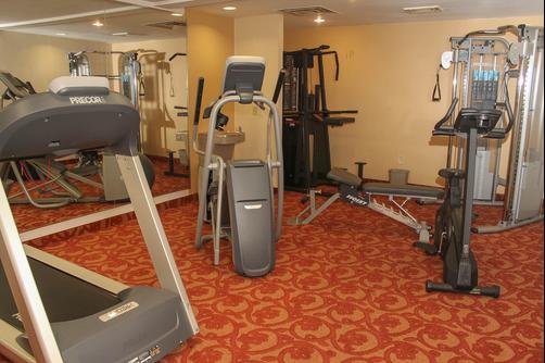 Quality Inn Airport - Buffalo - Gym