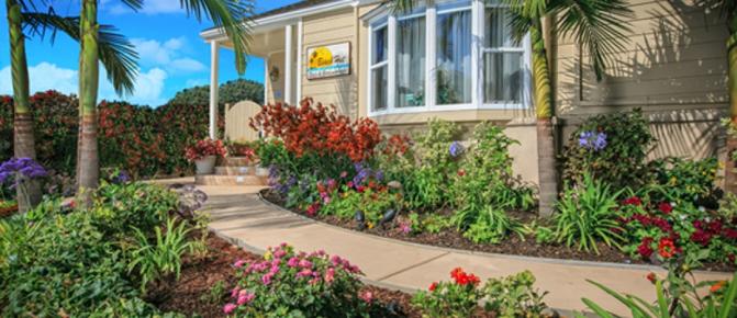 Beach Hut Bed & Breakfast - San Diego - Building