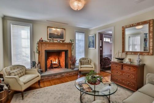 Orchard Street Inn - Stonington - Living room