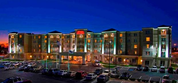Hampton Inn & Suites Washington-Dulles Int'l Airport - Sterling - Building