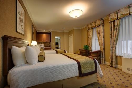 Wellington Hotel - New York City - Bedroom