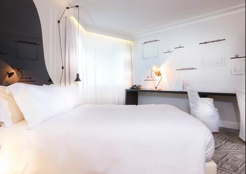 La Maison Champs Elysees - Paris - Bedroom