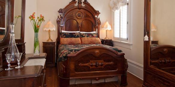 Grand Victorian Bed & Breakfast - New Orleans