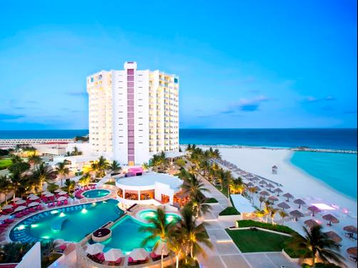 Krystal Grand Punta Cancun - Cancun - Beach