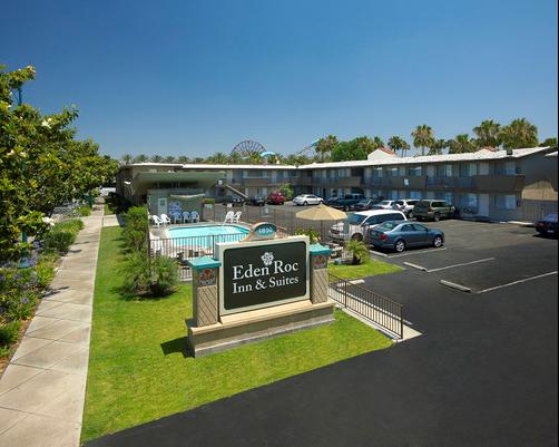 Eden Roc Inn & Suites - Anaheim - Building