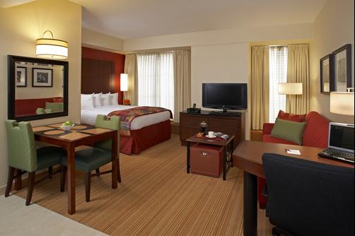 Residence Inn by Marriott Beverly Hills - Los Angeles - Bedroom