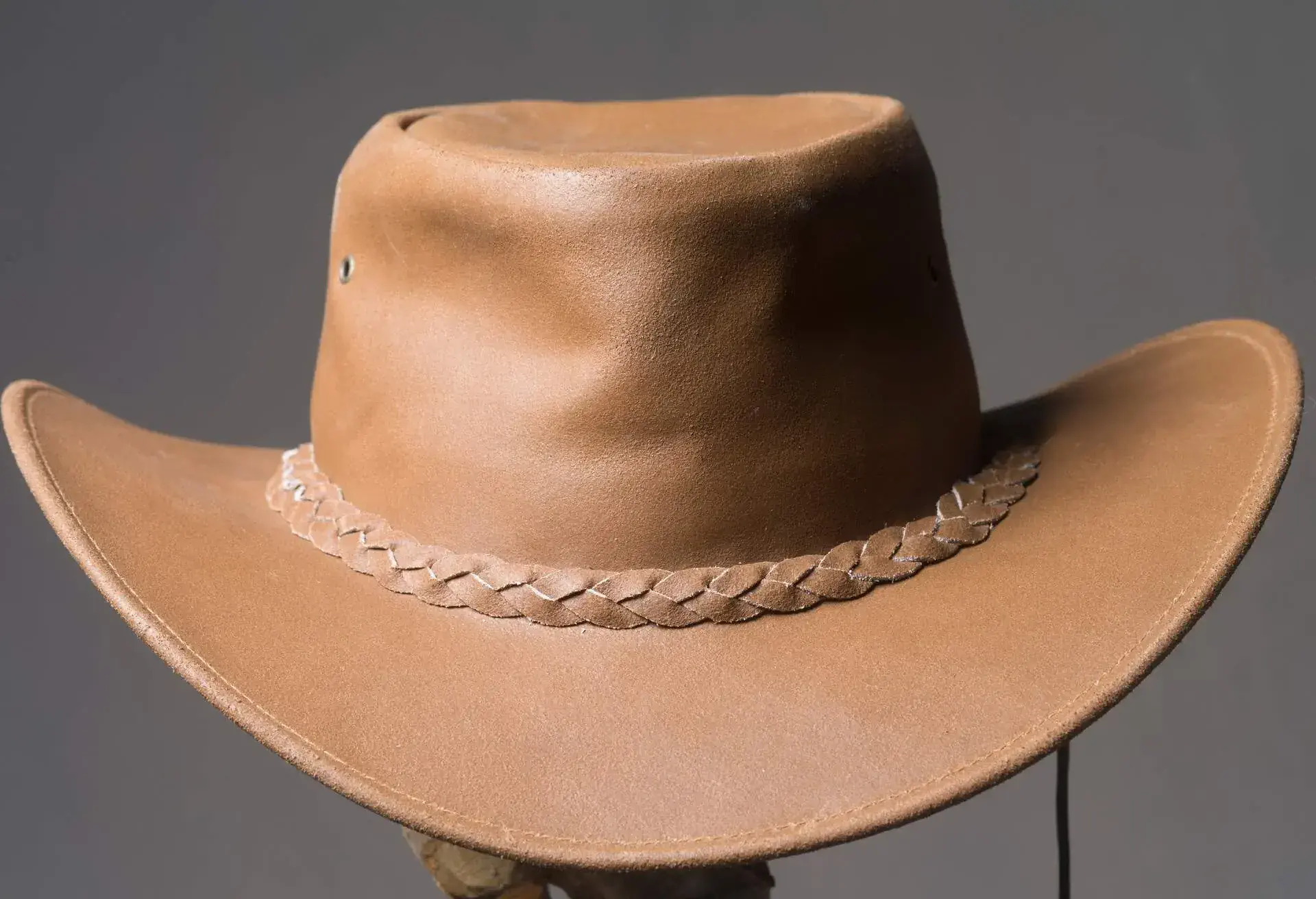 THEME_CLOTHES_HAT_GettyImages