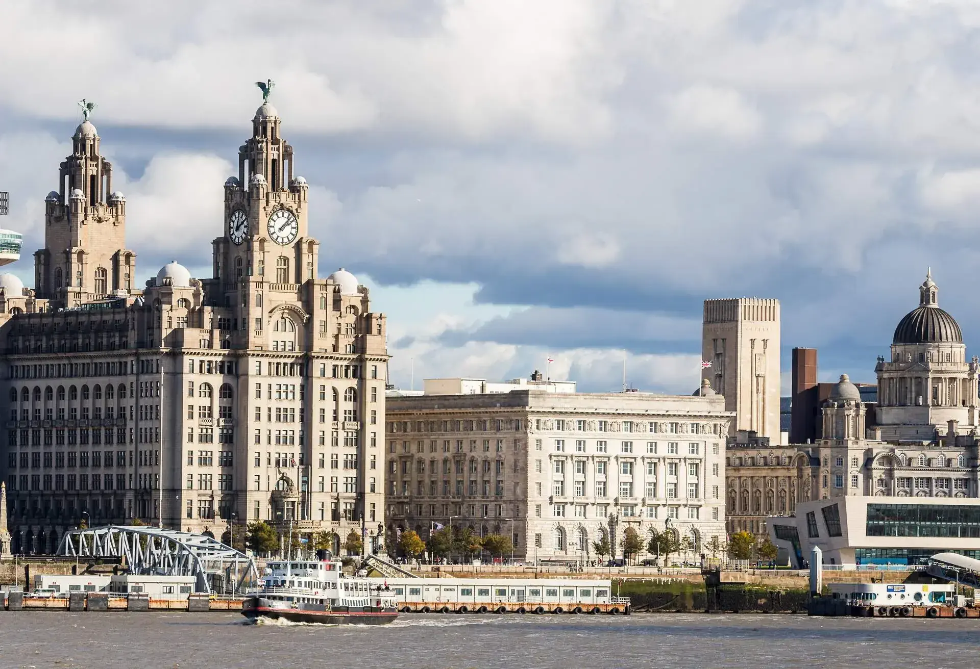 LIVERPOOL_WATERFRONT_MERSEY