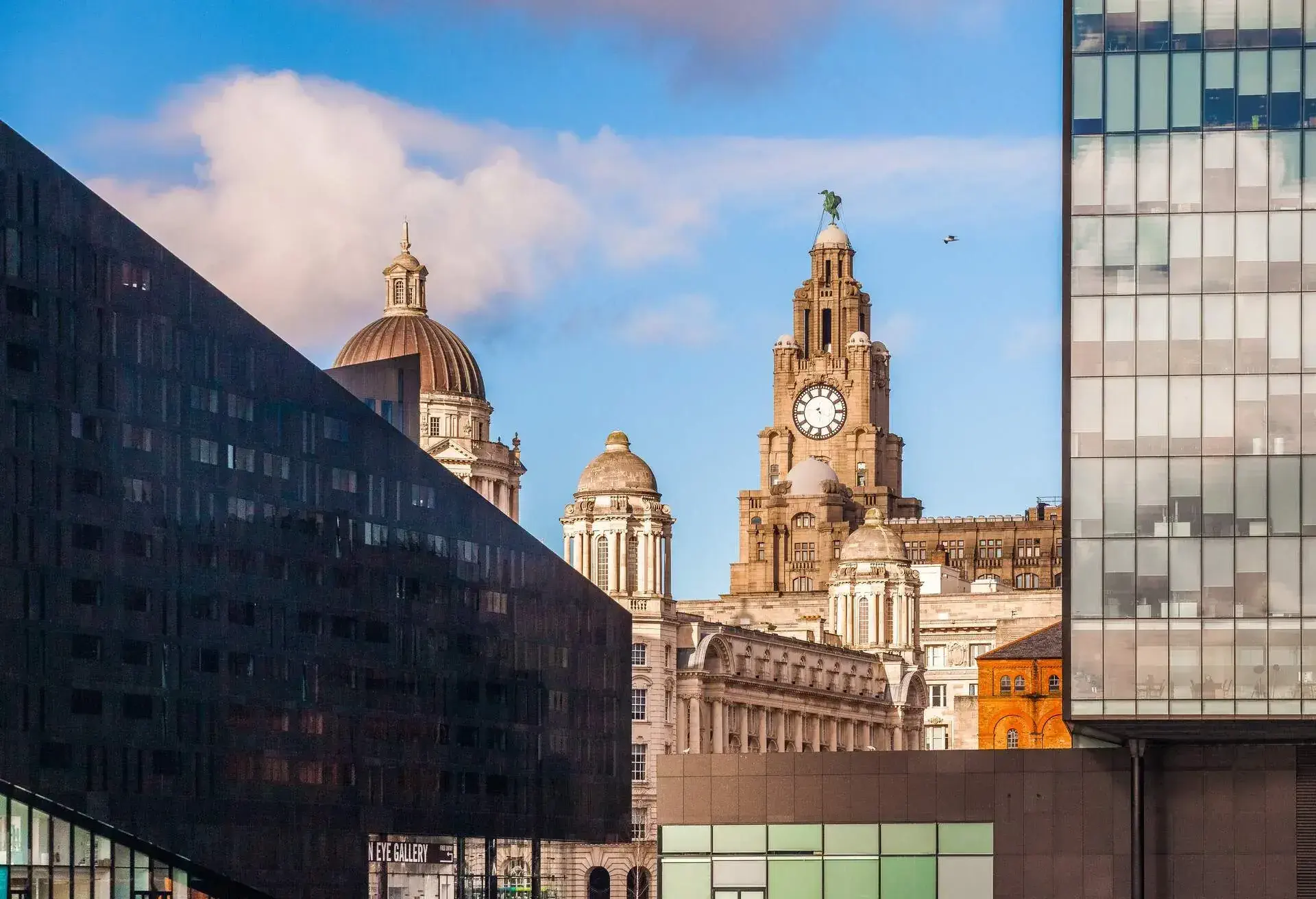 LIVERPOOL_MANN_ISLAND_THREE_GRACES